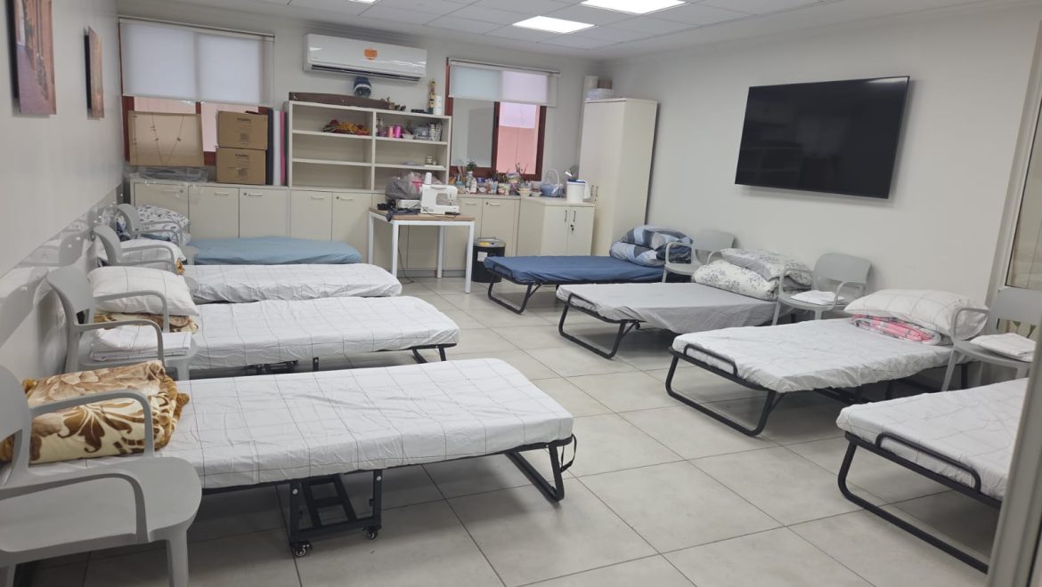 שני מרחבי לינה ממוגנים נוספים לאזרחיות ולאזרחים וותיקים ברחבי העיר