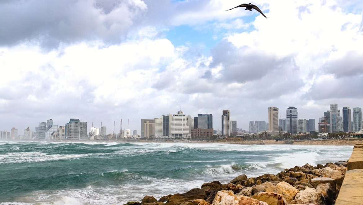 המלחמה מראה לנו שהתחדשות עירונית היא צורך קיומי – הבירוקרטיה הורגת